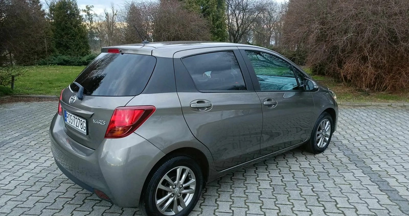 Toyota Yaris cena 36800 przebieg: 79500, rok produkcji 2016 z Biała Podlaska małe 46